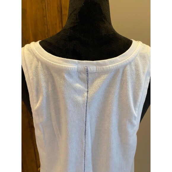 Gap White w/ Navy Stitching Womans  Tank Top Size Medium Hi Low Hem Lightweight - Picture 4 of 8